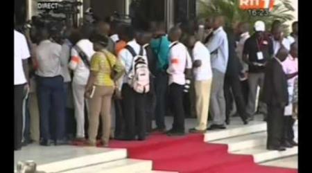 RTI - Arrivée du chef de l'Etat Alassane Ouattara à Abidjan
