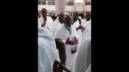 Le Pr.Alassane Ouattara et son Son frère aîné, Birahima Ouattara sont  en pèlerinage à la Mecque.