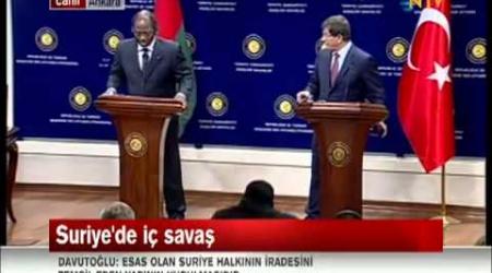 the leader of the Burkinabe diplomacy collapses in front of cameras
